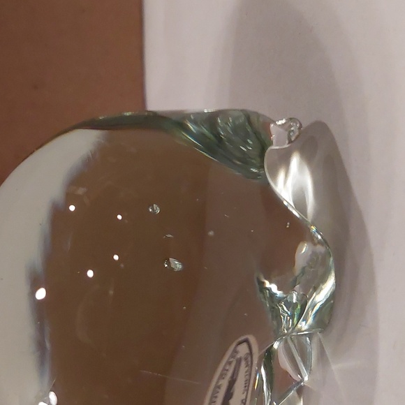 Vintage Handblown Ngwenya Glass Hippopotamus Paperweight - Picture 6 of 8